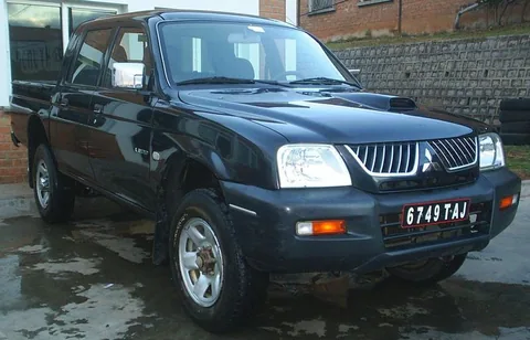 MITSUBISHI_2