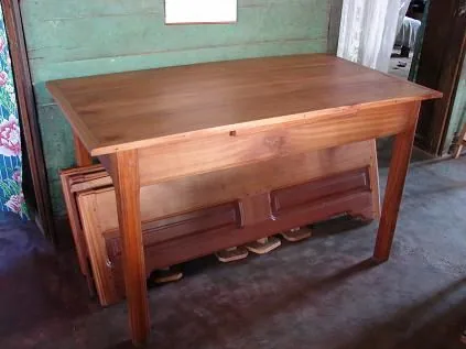 la_table